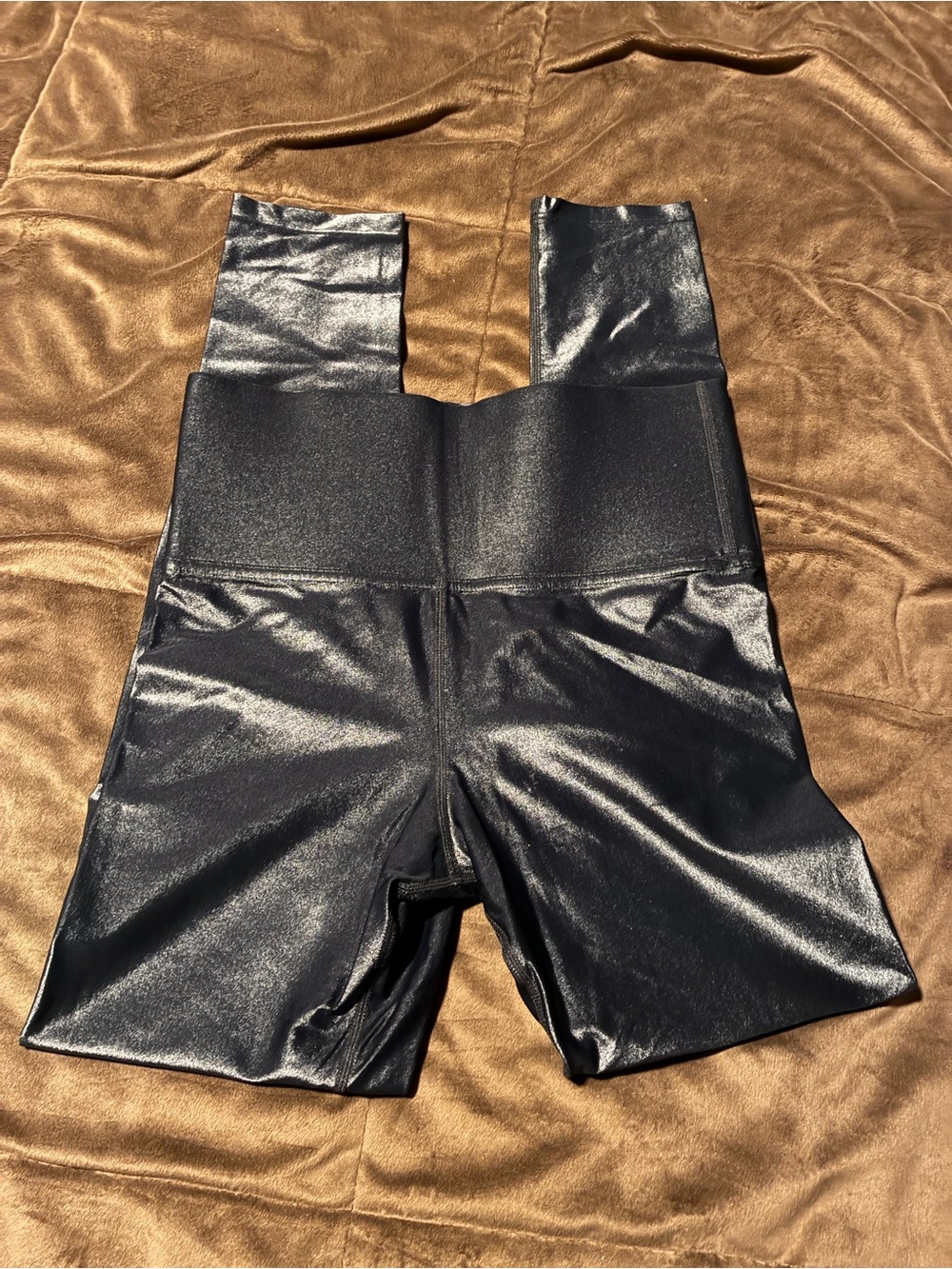 Carbon38 Black Shiny High-Waist Leggings, size small, comfortable fabric